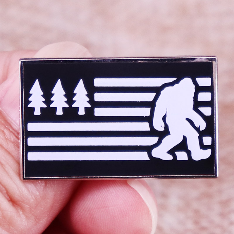 Pacific Jewelry & Watches Los Angeles - Bigfoot – épingles en émail du