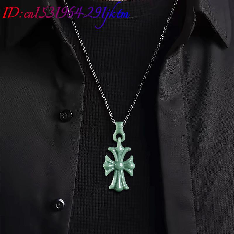 Collier pendentif croix en jad - Jewelry & Watches Vitopoulos Reviews avis et prix