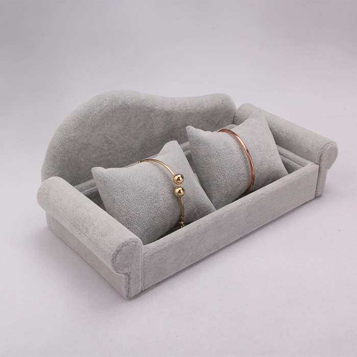 Présentoir de bijoux avec Logo - Icebox Jewelry Watches avis et prix