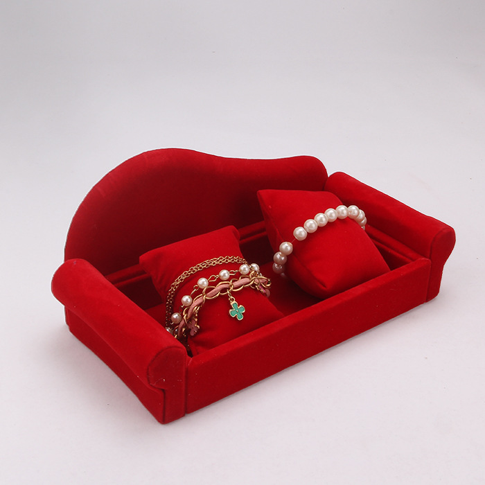 Présentoir de bijoux avec Logo - Icebox Jewelry Watches avis et prix