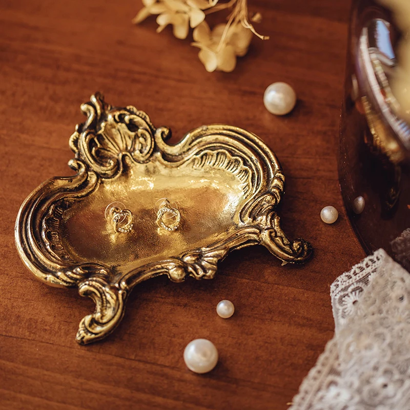 Assiette à bijoux antique fran - Are Watches Jewelry Or Accessories avis et prix