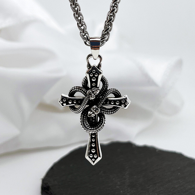 Collier pendentif croix à épin - Hip Hop Chain Necklace avis et prix